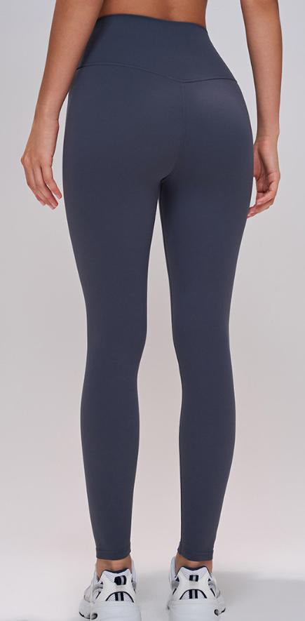 Vane Leggings — full look