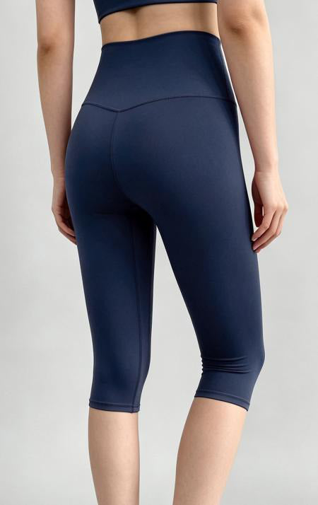 Dawn Capri — full look